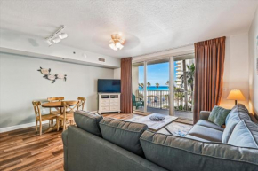 Shores of Panama 325 - 3rd Floor, Updated, Free Fun! Sleeps 6, condo